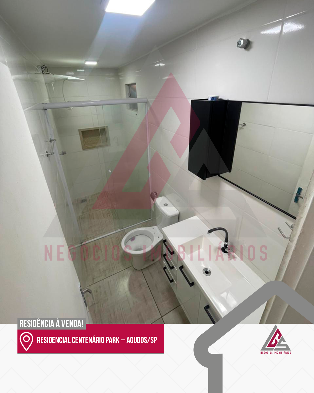 Casa à venda com piscina no Centenário Park