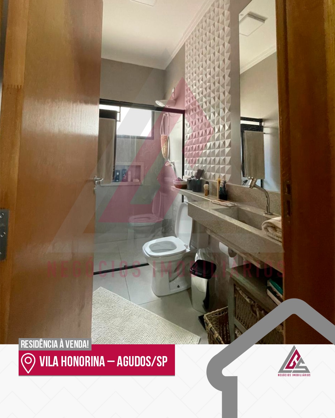 Casa à Venda por R$950.000,00 no Bairro Vila Honorina em Agudos/SP