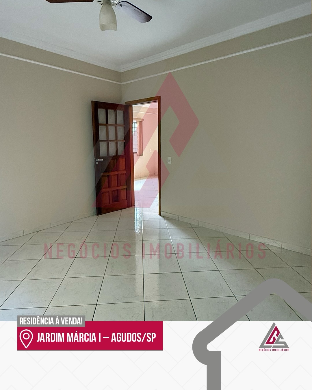 Casa à venda por R$640.000,00 no Bairro Jardim Marcia I em Agudos/SP