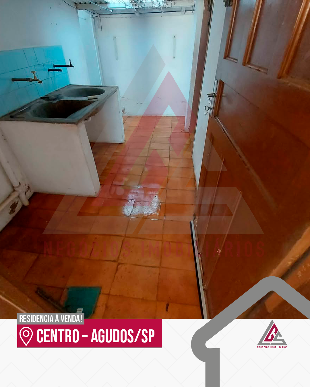 Casa à venda em ótima localização por R$ 260.000,00