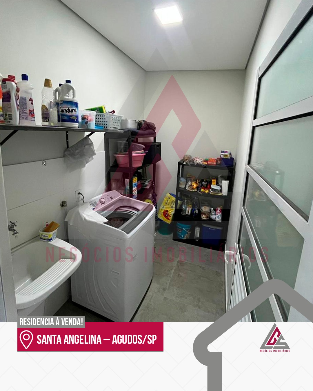 Residência completa em moveis planejados no bairro Santa Angelina!